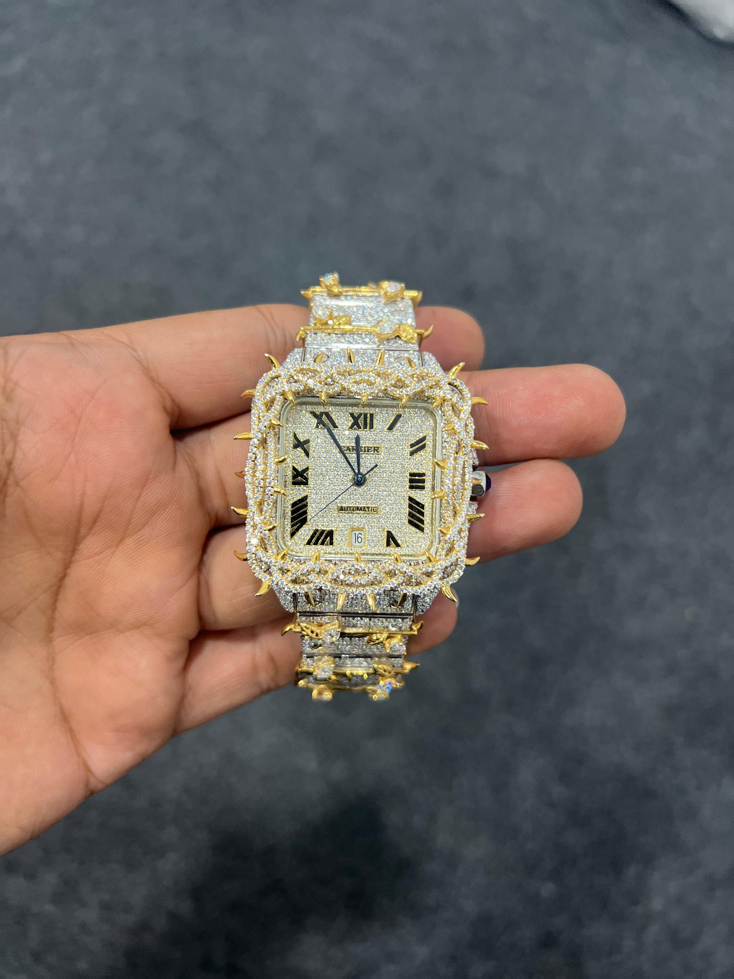 Exclusive VVS1 Diamond Cartier Iced Out Watch